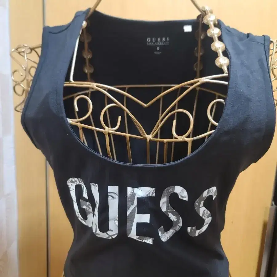 게스 Guess 크롭티 S size