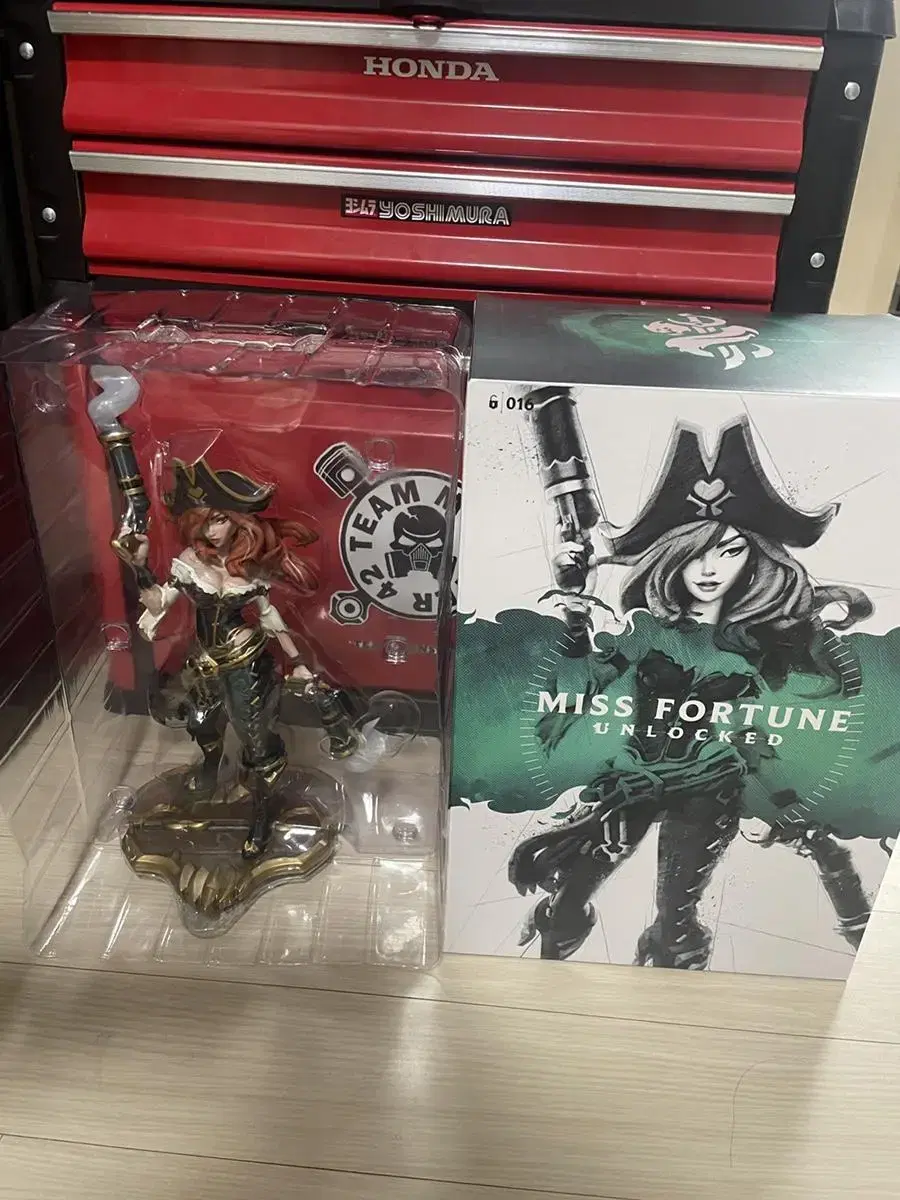 Roll Misfortune Figures