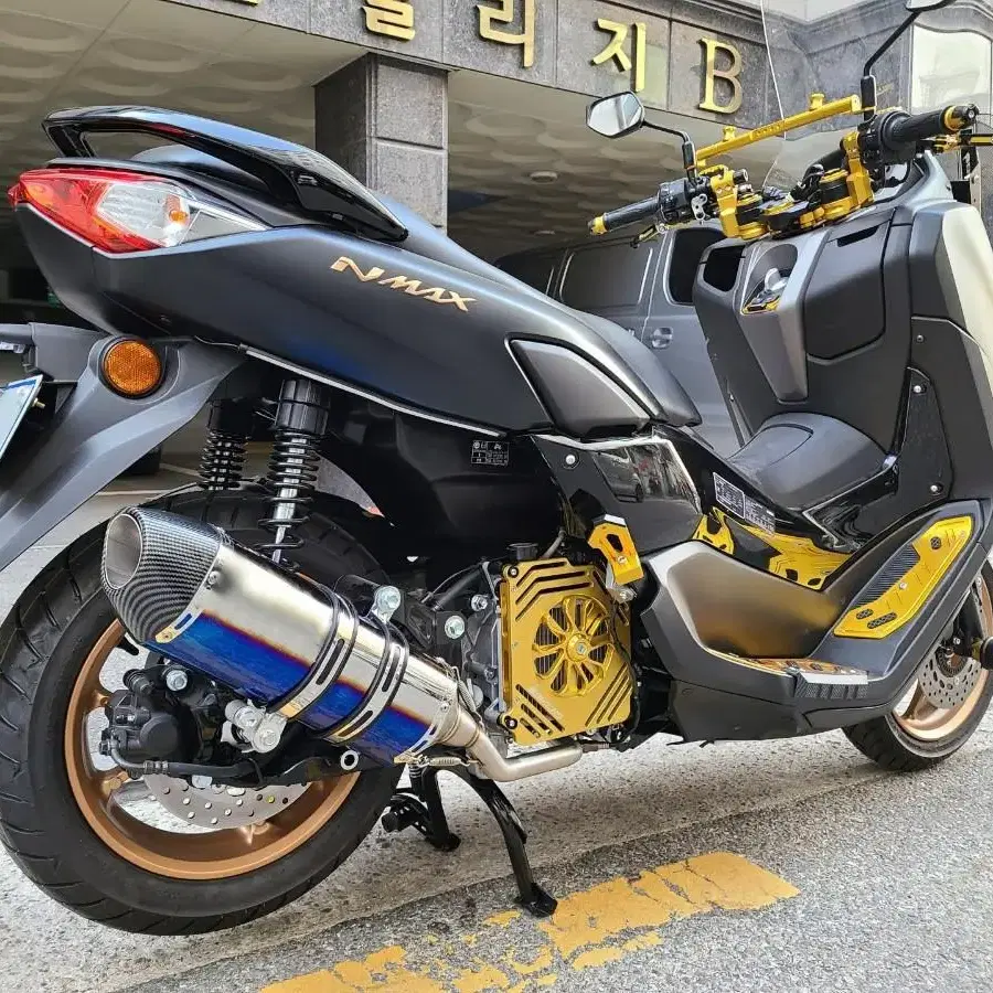 튜닝머플러 PCX125 NMAX125 AEROX125