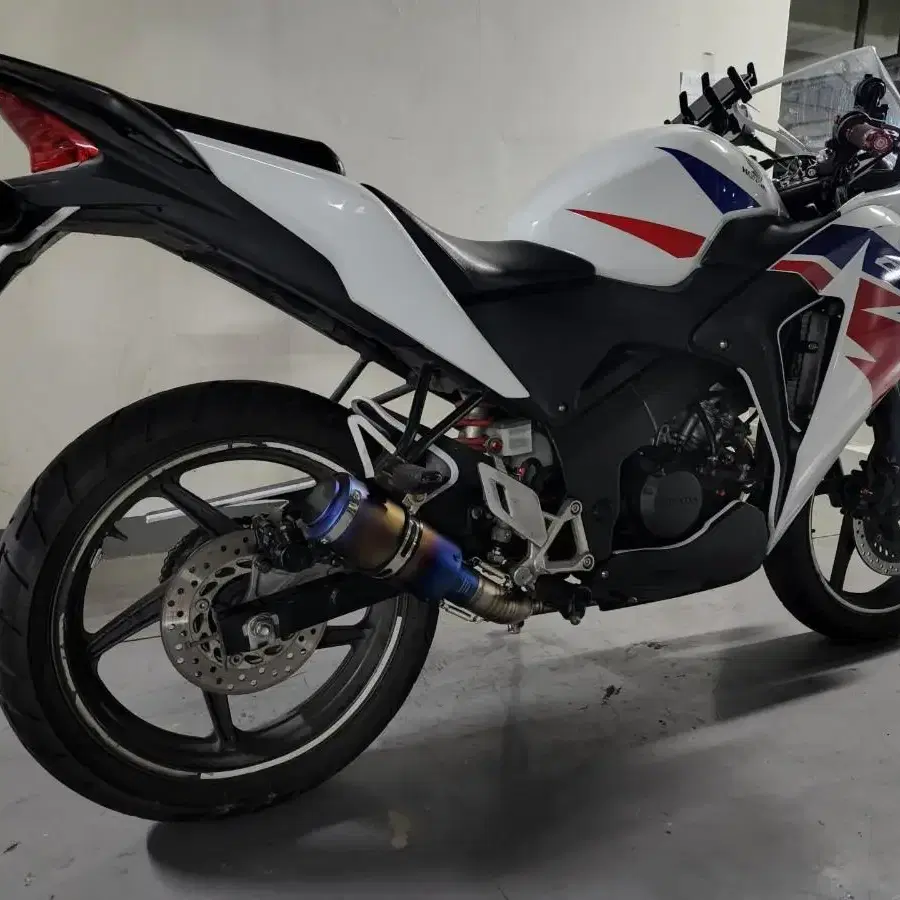 gsxr125 cbr125 msx125 adv125 튜닝 머플러