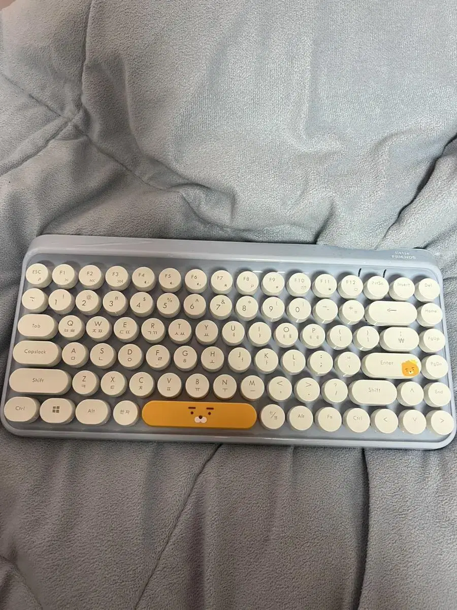 Kakao Friends Ryan Wireless Keyboard