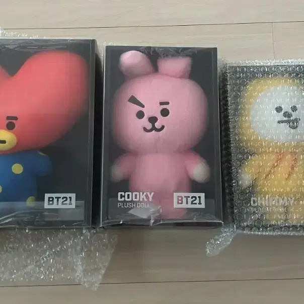 BT21 미디움 스탠딩 인형 TATA COOKY CHIMMY