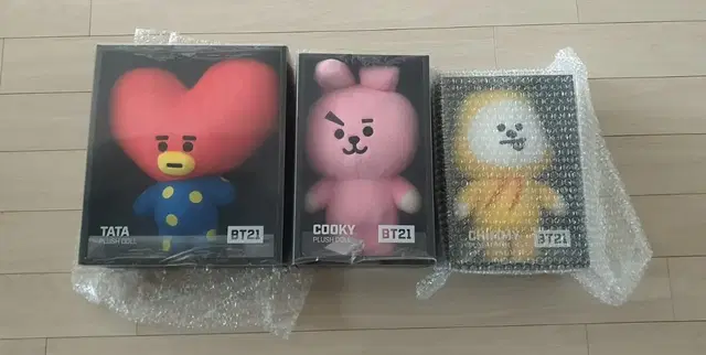 BT21 미디움 스탠딩 인형 TATA COOKY CHIMMY