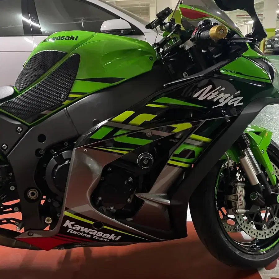 가와사키 zx10r 2019년식 16504km 아크라풀배기 구완