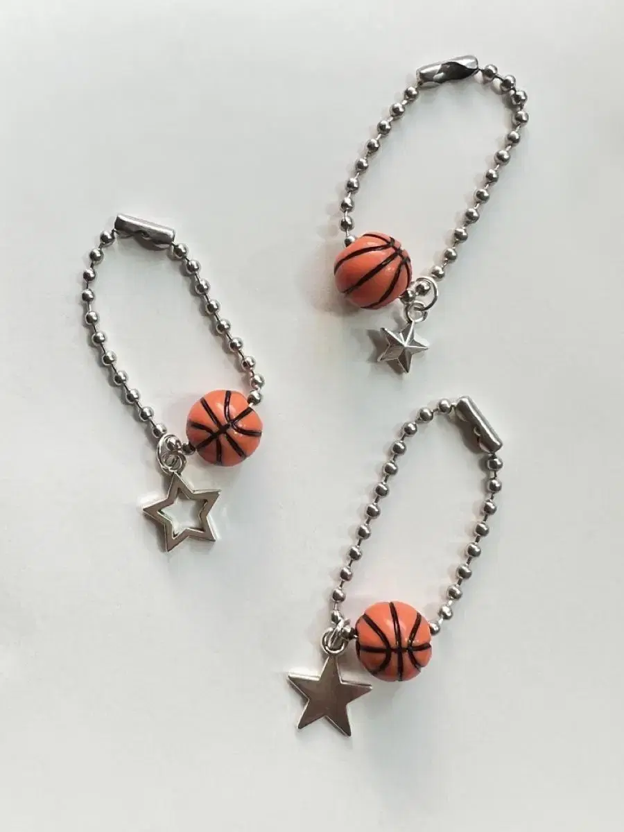 slam dunk basketball keyring