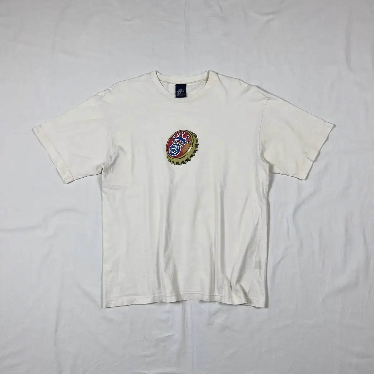 90s 스투시 stussy 크라운 병뚜껑 프린트 반팔티