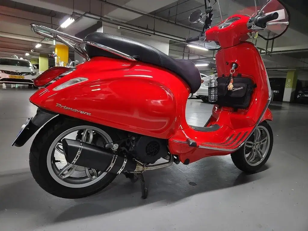 베스파 Vespa 125 gts300 튜닝 머플러