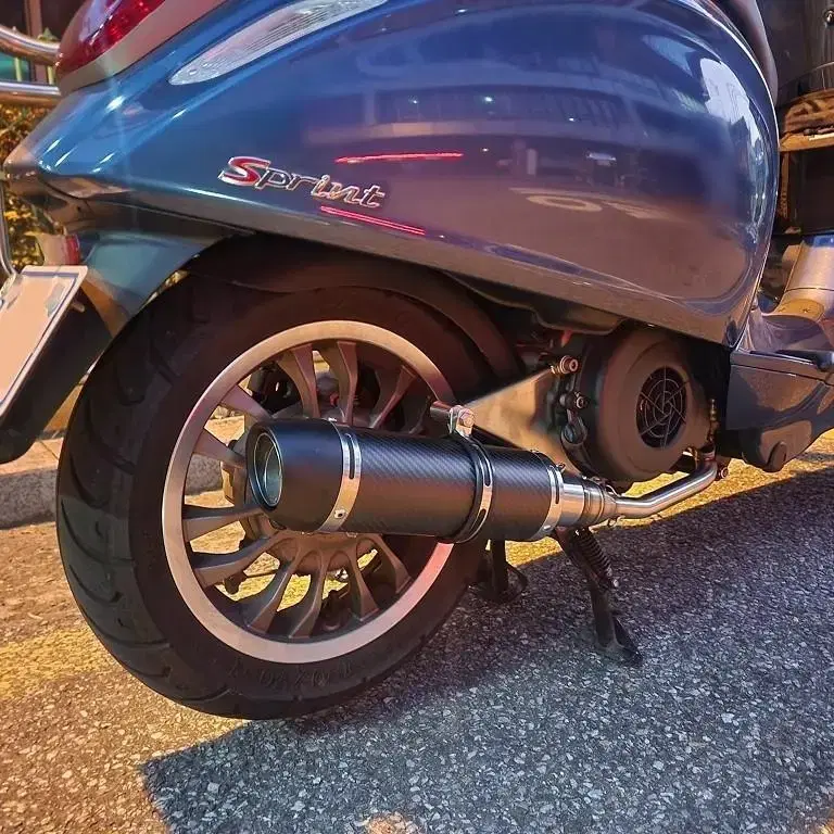 베스파 Vespa 125 gts300 튜닝 머플러