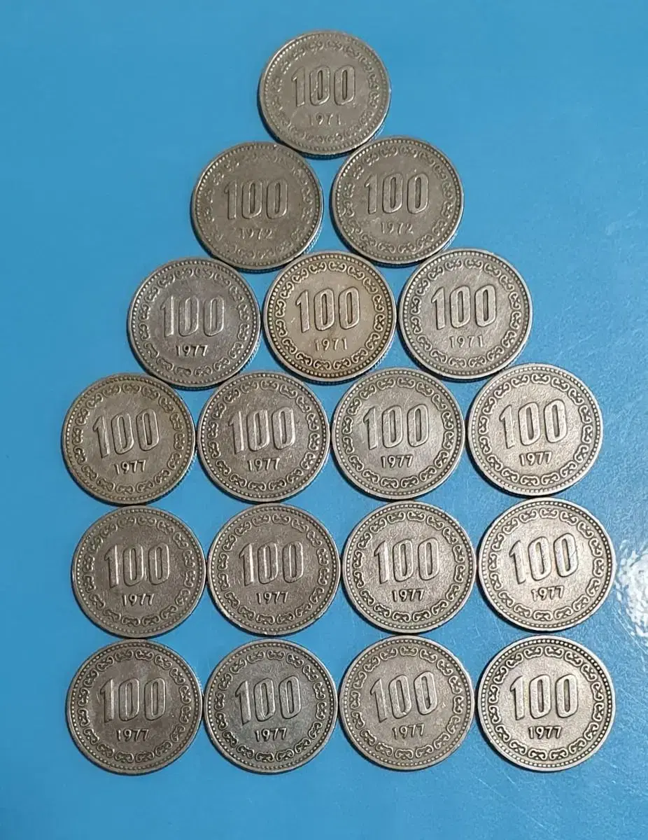 귀한 특년 1971년 100원 1977년 100원 72년 100원 주화