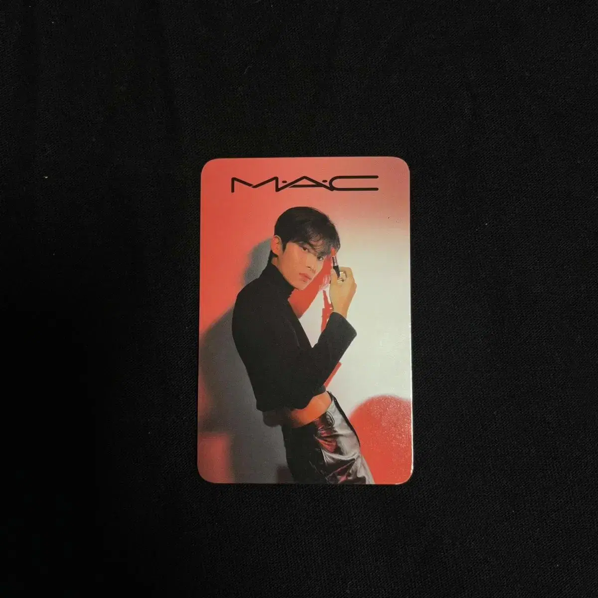 SF9 yoo taeyang MAC photocard