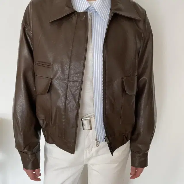 플라시드 Lavo Leather Blouson 브라운 새상품 판매 합니다