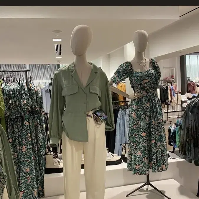 ZARA 포켓 플루이드셔츠