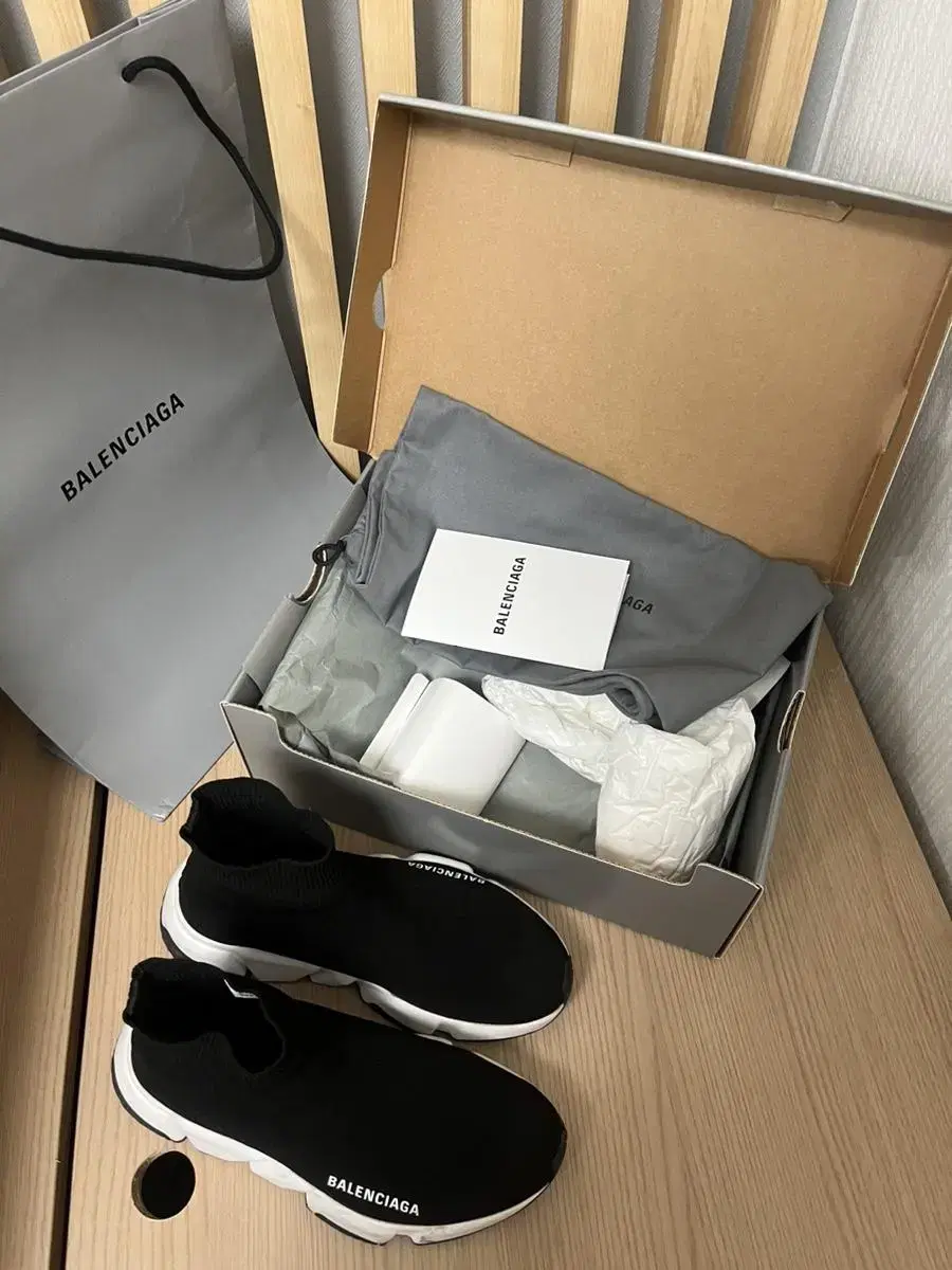 Balenciaga Speedrunner