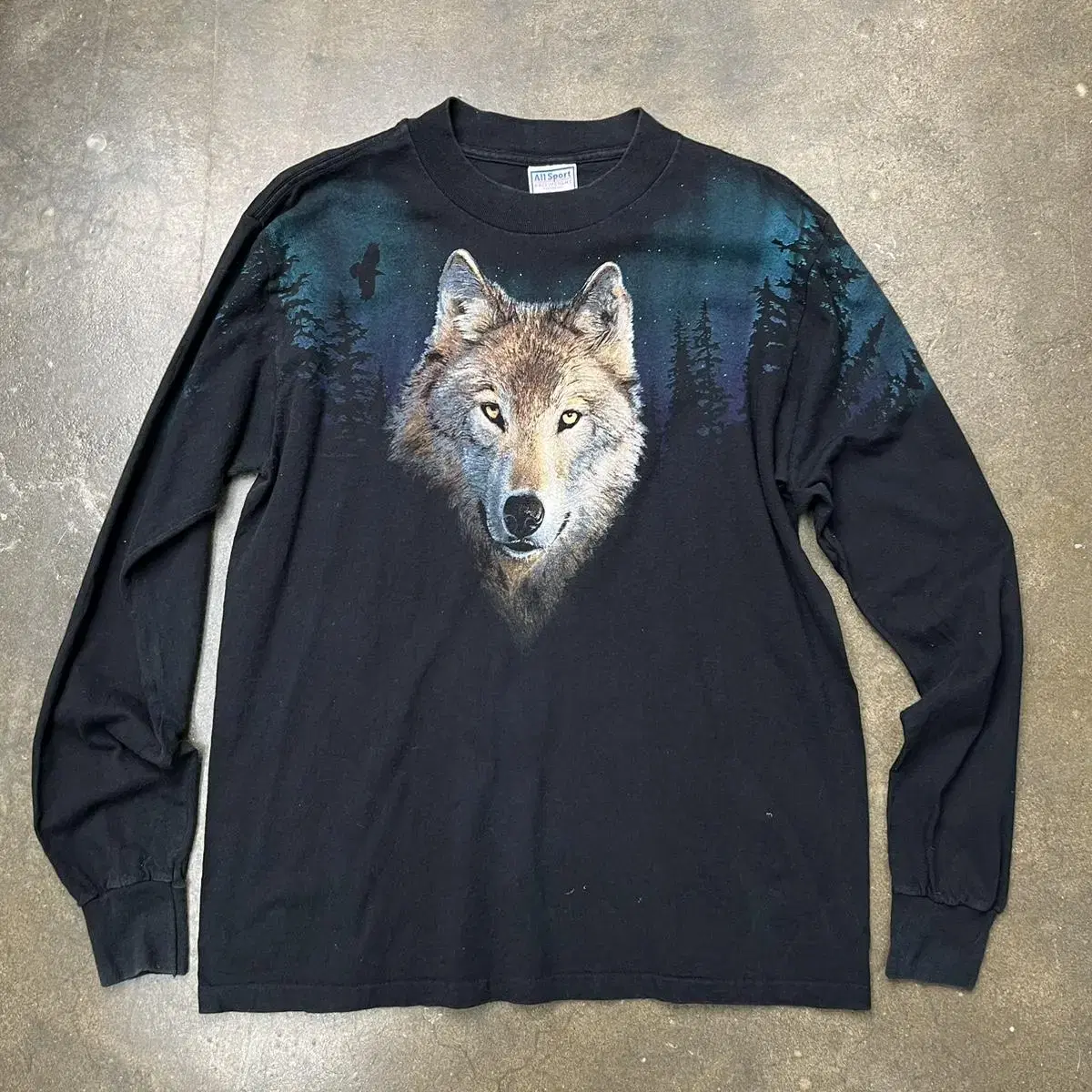 Vintage Wolf Long Sleeve L