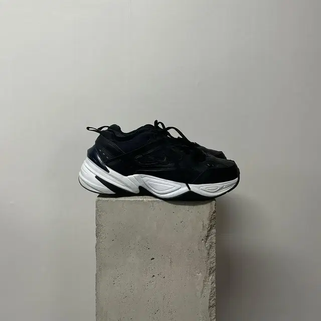 NIKE M2K TEKNO 나이키 테크노 (흰검)