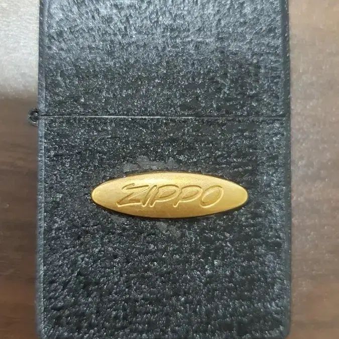 블랙크래클 지포라이터 2000년산 zippo lighter