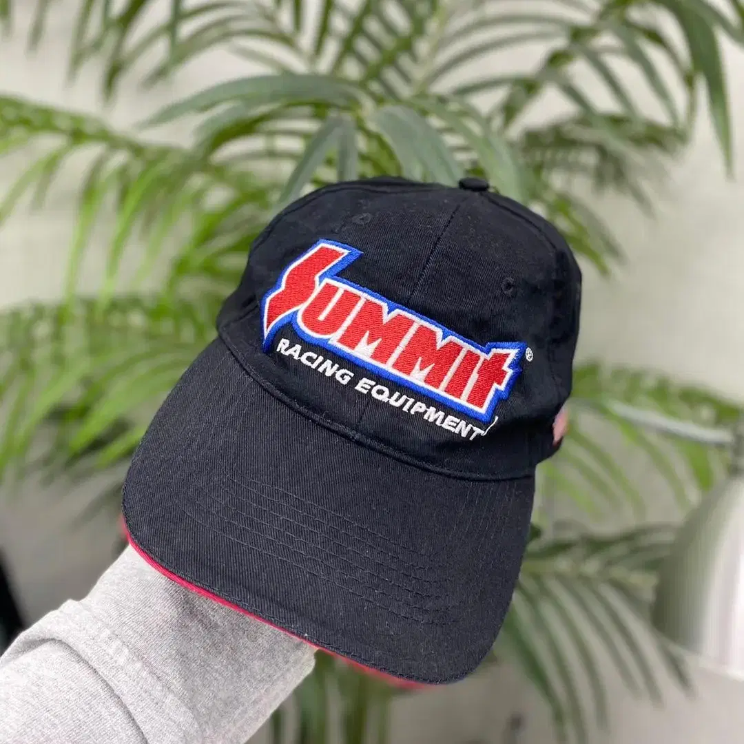 VTG U.S SUMMIT CAP a987