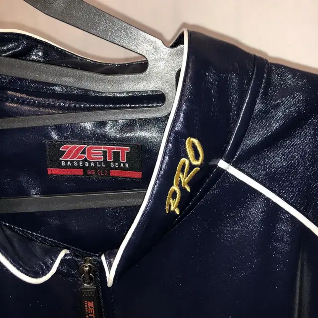 Vintage ZETT BASEBALL GEAR  navy gloss