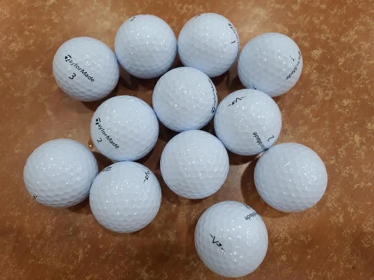 TaylorMade V3 Unused Lost Ball