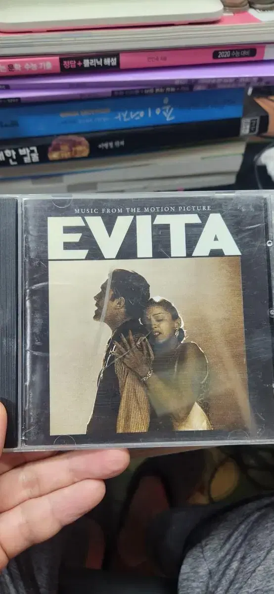 Evita cd 케이스 파손