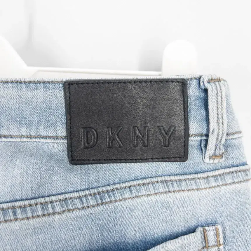 DKNY 도나카란뉴욕 여성 청바지 31/빈티지홍