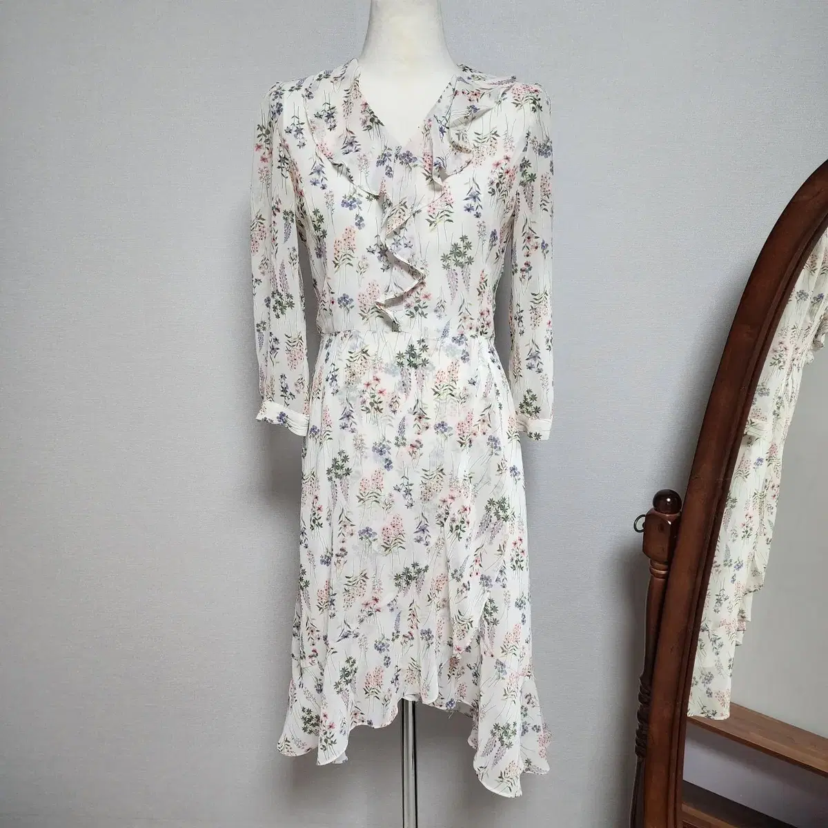 [55] Loem 7-piece chiffon floral pattern bom ONEPIECE (B228)