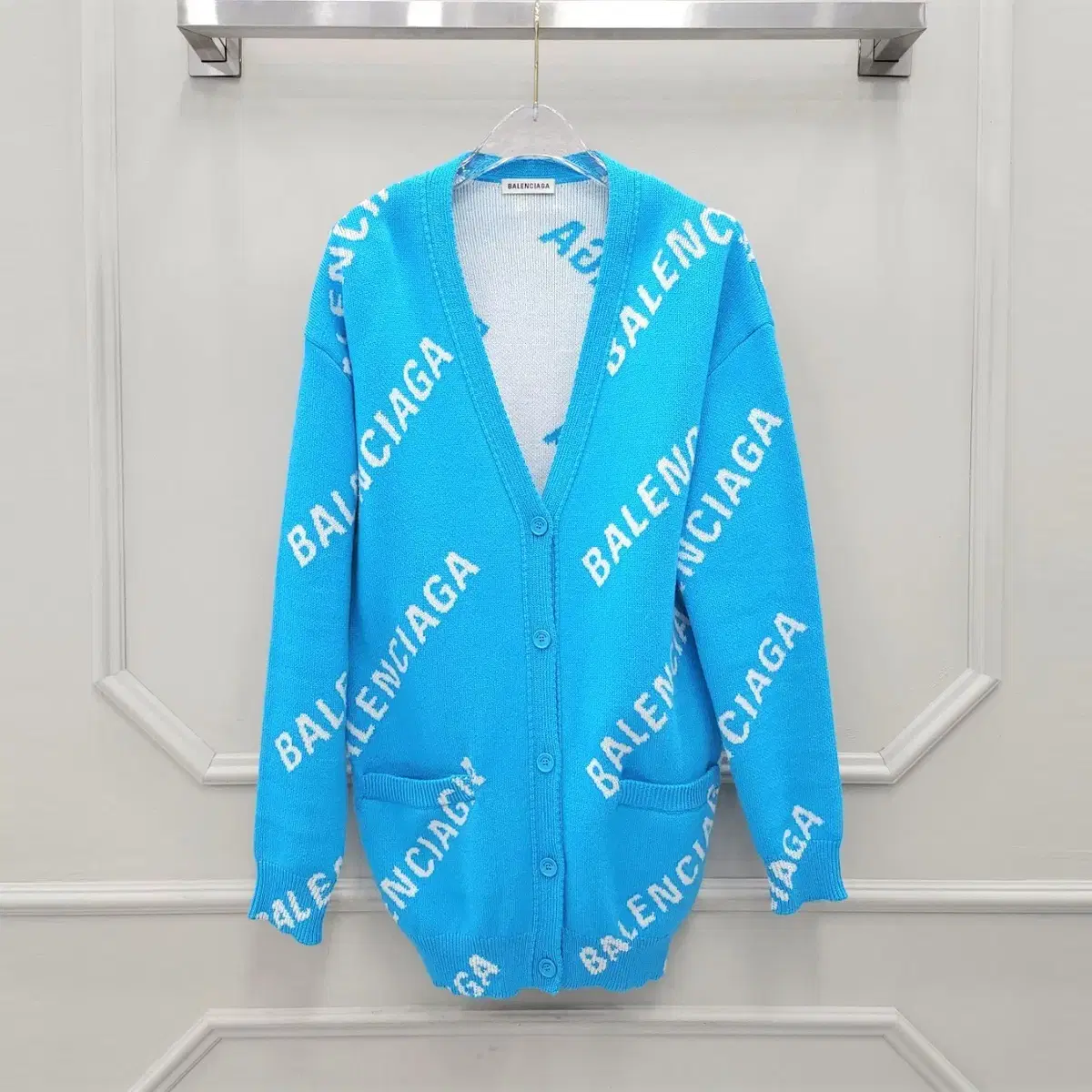 S / Balenciaga bloo Multilogo all-over knit cardigan