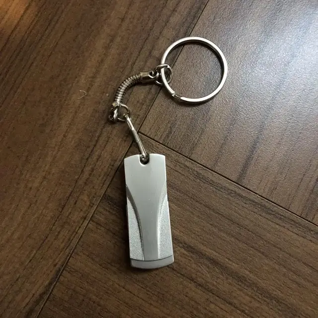 영화 많이 들어있는 동영상 USB 256기가