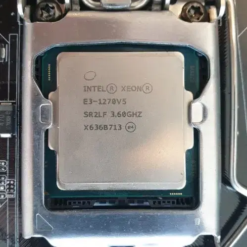 E3-1270v5 + P10S-X 메인보드 셋트 (i7-6700 급)