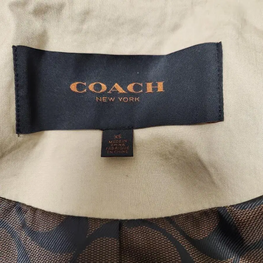 코치 COACH 베이지 트렌치코트.자켓