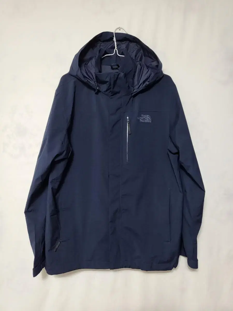 The North Face Men's Windbreaker