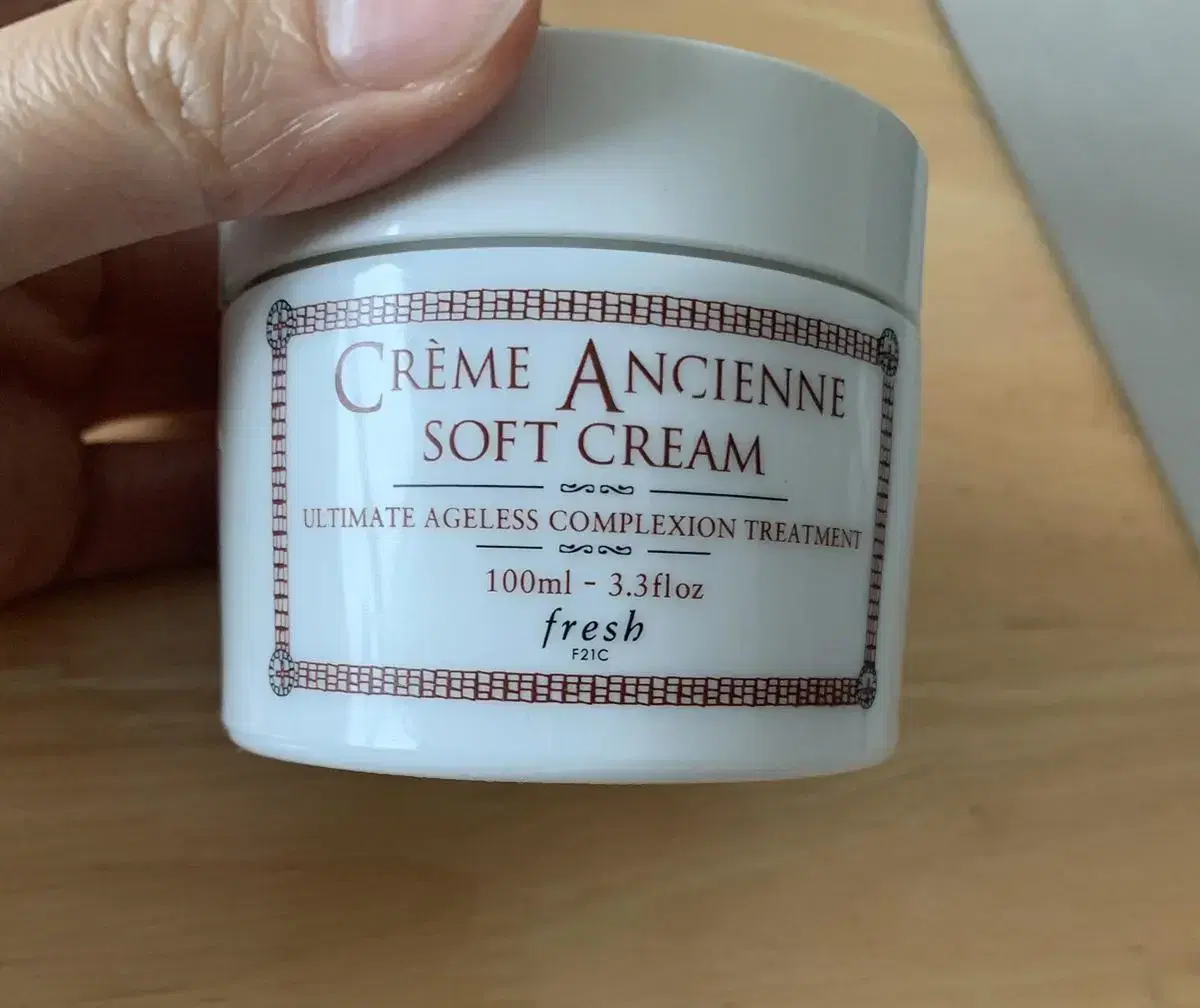 Fresh Angsanne Soft Cream 100ml