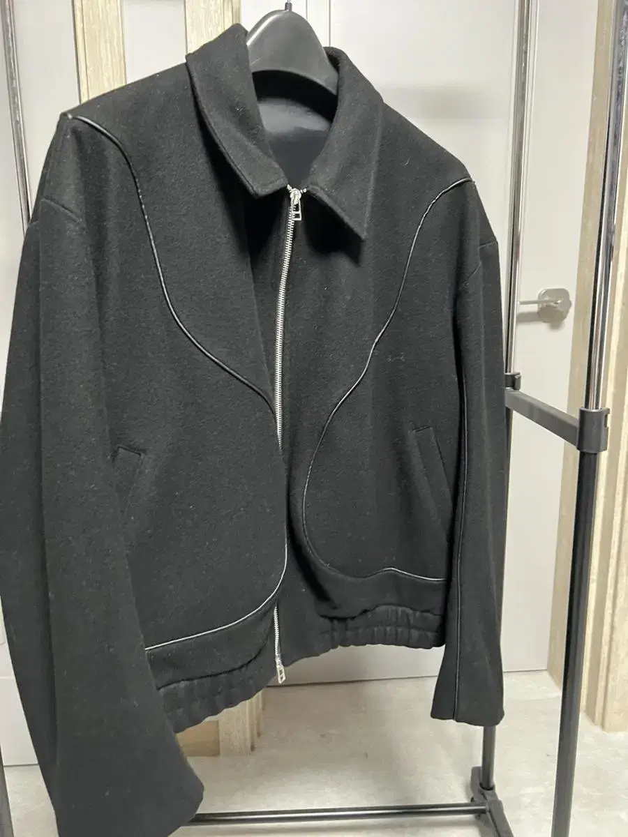 typingmistake pipingwool jacket sells L