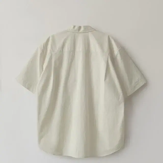 낫띵리튼 Majida short sleeve shirt 마지다 셔츠