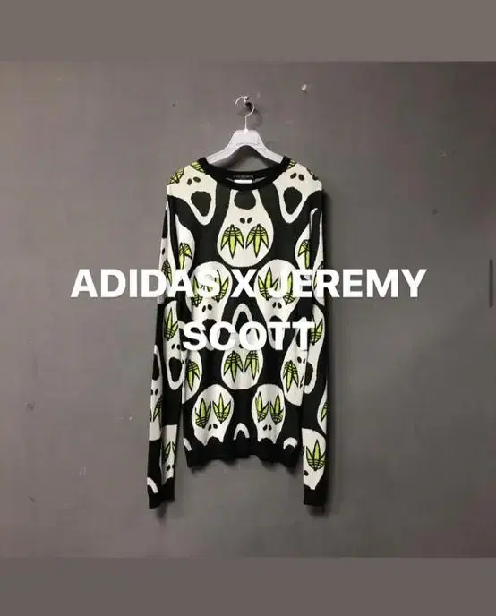 (95) Adidas x Jeremy Scott Skull Sweater