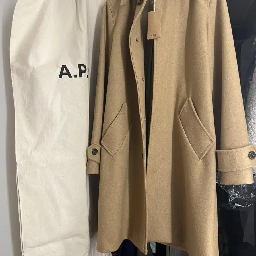 A.P.C. 아페쎄 코트