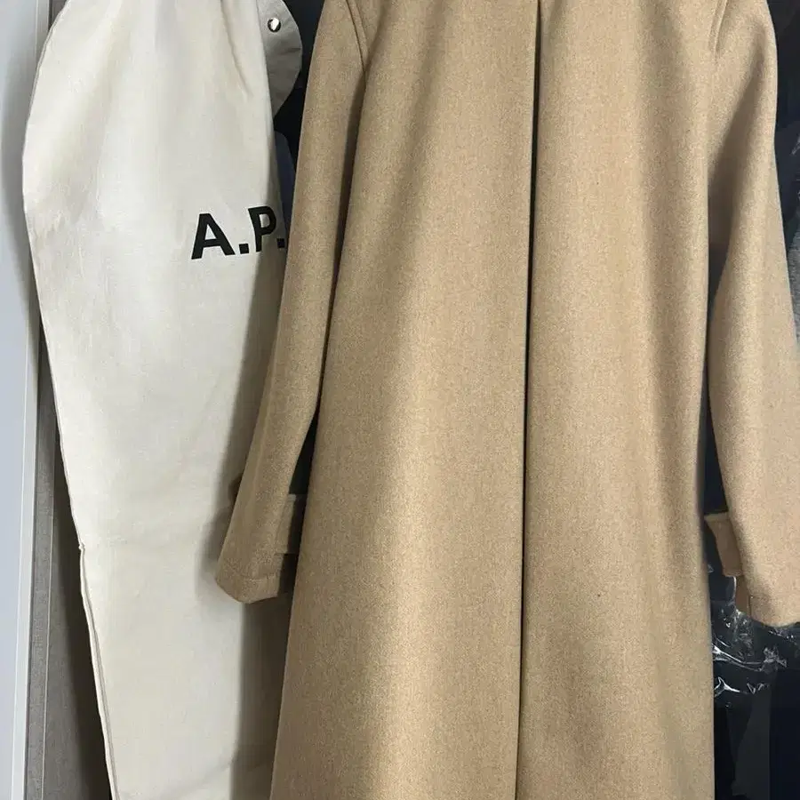 A.P.C. 아페쎄 코트