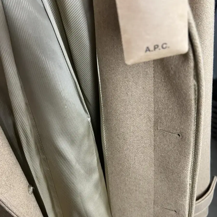 A.P.C. 아페쎄 코트