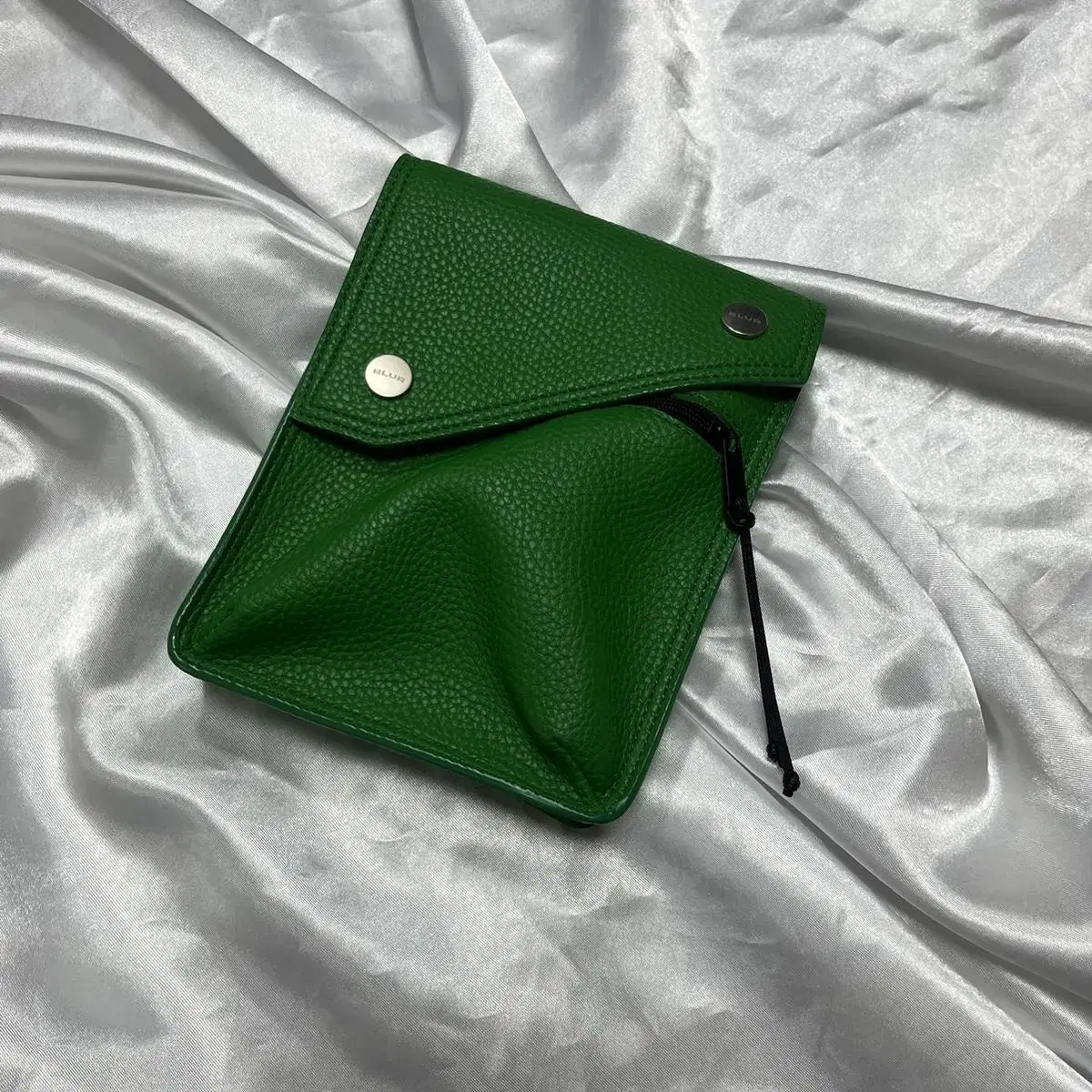 블러백 1.0 BAG - GREEN