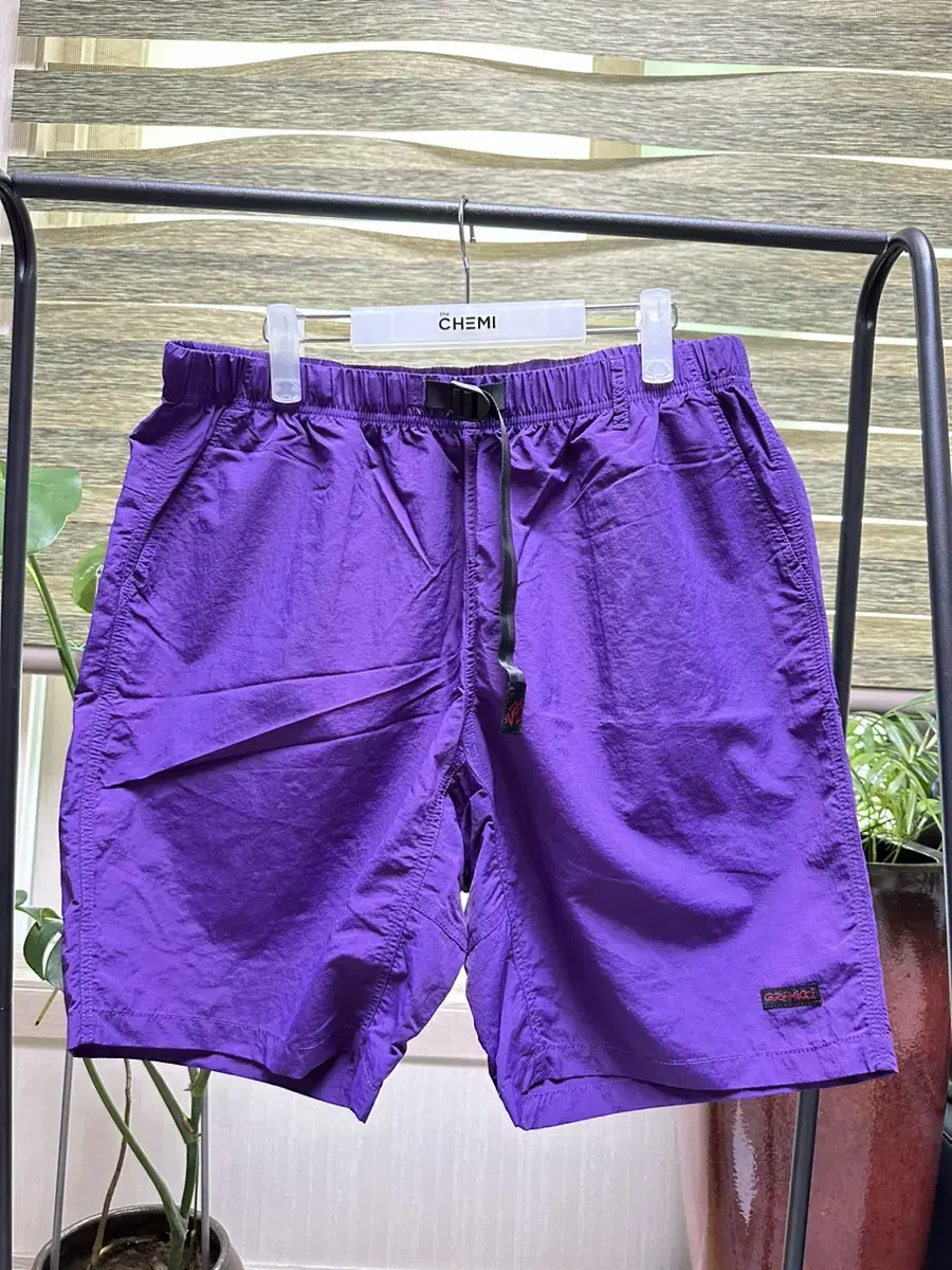 XL] 39. Gramicci Vahn (Purple)