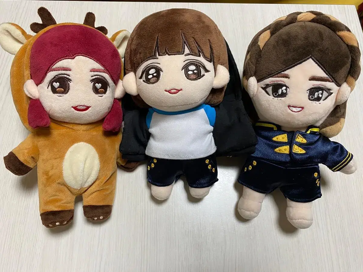 Gfriend 20cm doll wts below cost