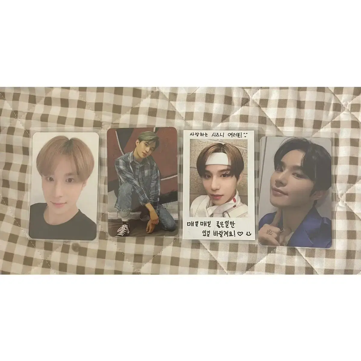 NCT 18CollectbookJungwooPoka Voice KeyringBokiJungwoo 20CollectbookJungwooPoka 18FanmeetingAdmission