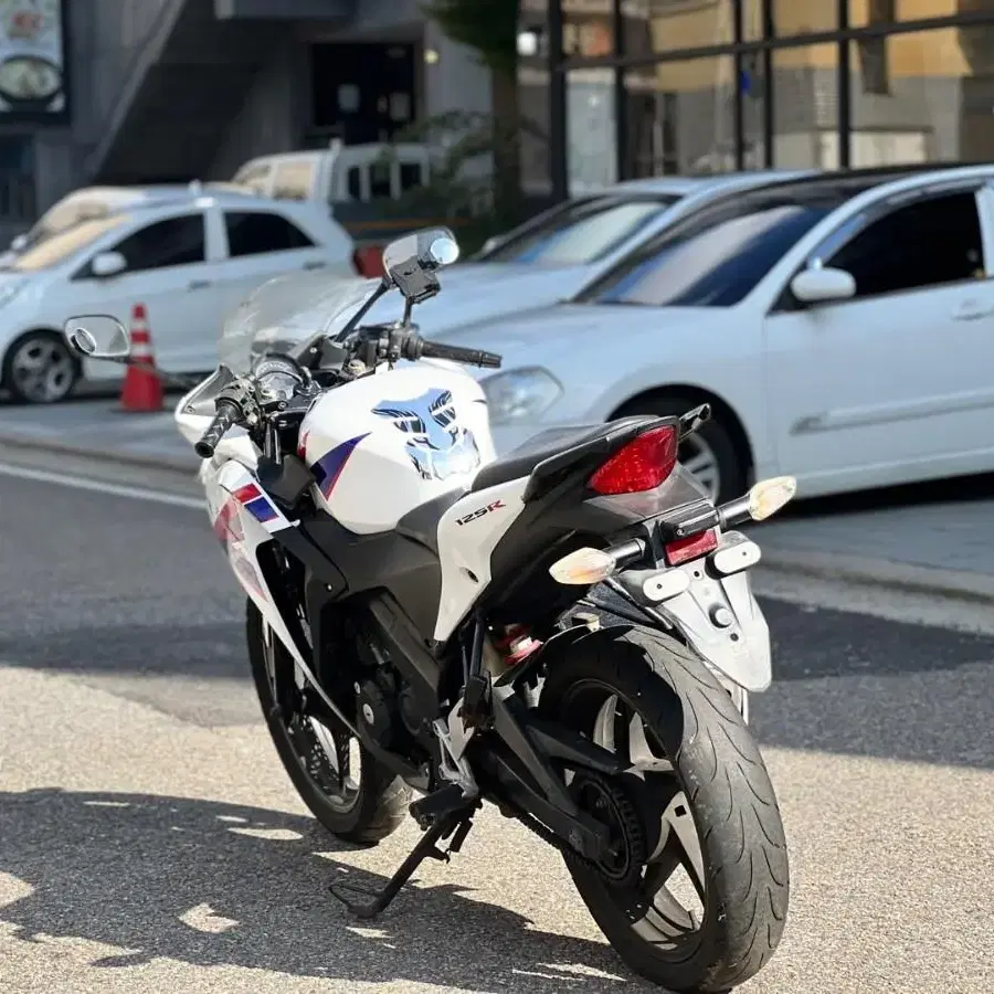 cbr125. 건담 판매합니다.메뉴얼 바접 에눌ㄱㄱ