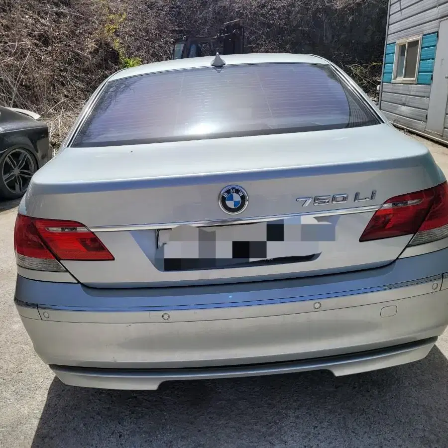 BMW E66 750Li 분해판매