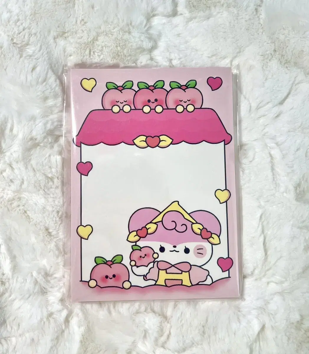 Lara and the Peach Friends Daedong Memo Pad