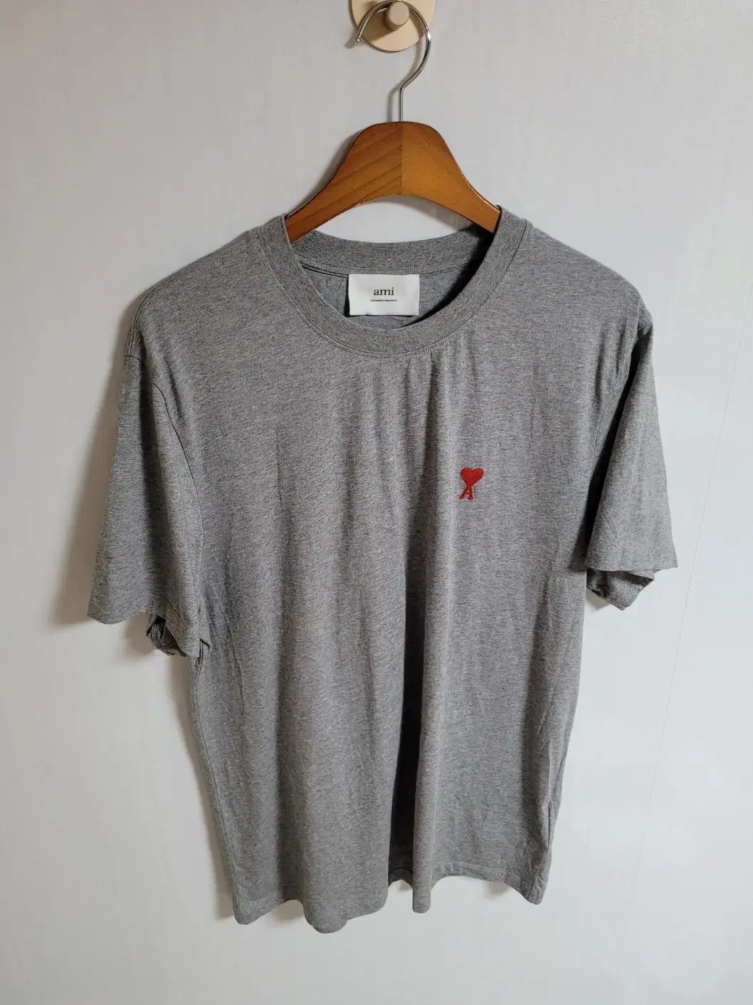 Army Gray Small Heart Embroidered Short Sleeve T-Shirt XL E22UTS001 724