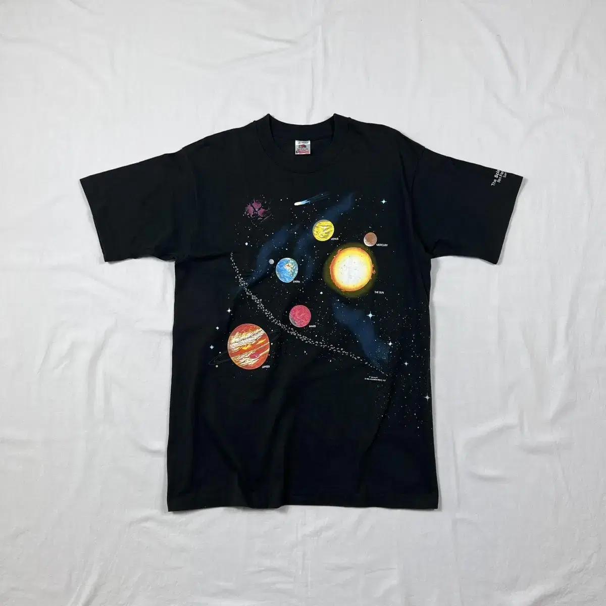 90s Universe Universe Print Short Sleeve T-Shirt