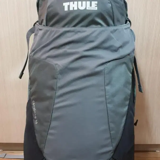 THULE]툴레 Capstone 32