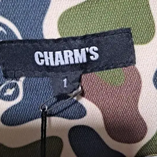 무신사 챔스 CHARM'S 디즈니 콜라보 반팔 셔츠 새상품 팔아요