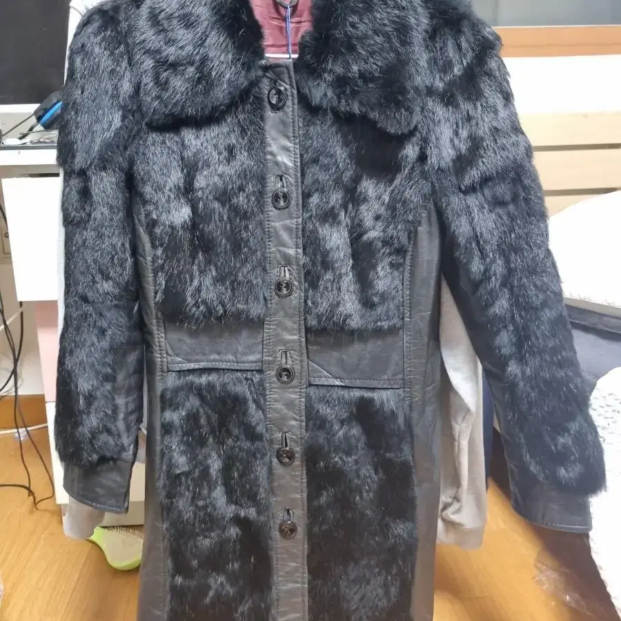 고딕 고스 십자가 퍼 레더 자켓 gothic goth cross fur